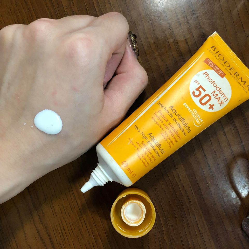 Kem Chống Nắng Bioderma Photoderm Max Aquafluide SPF 50+