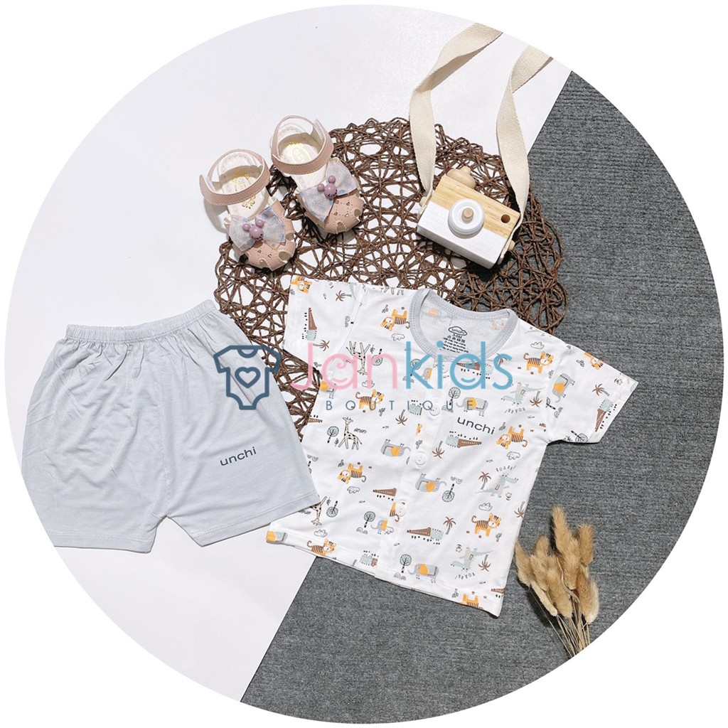 Bộ Cộc Tay Unchi Chất Peptit Cổ Màu khuy Giữa Cho Bé 4-15Kg