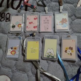 Bao đựng thẻ nhựa cứng 180