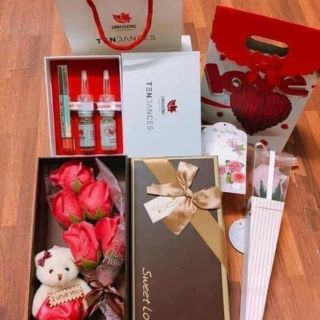 Quà 8/3 gói theo yêu cầu từ 200k