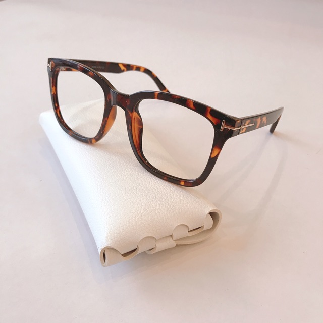 Kính TOM TF Mắt vuông Cao cấp cho Nam và Nữ