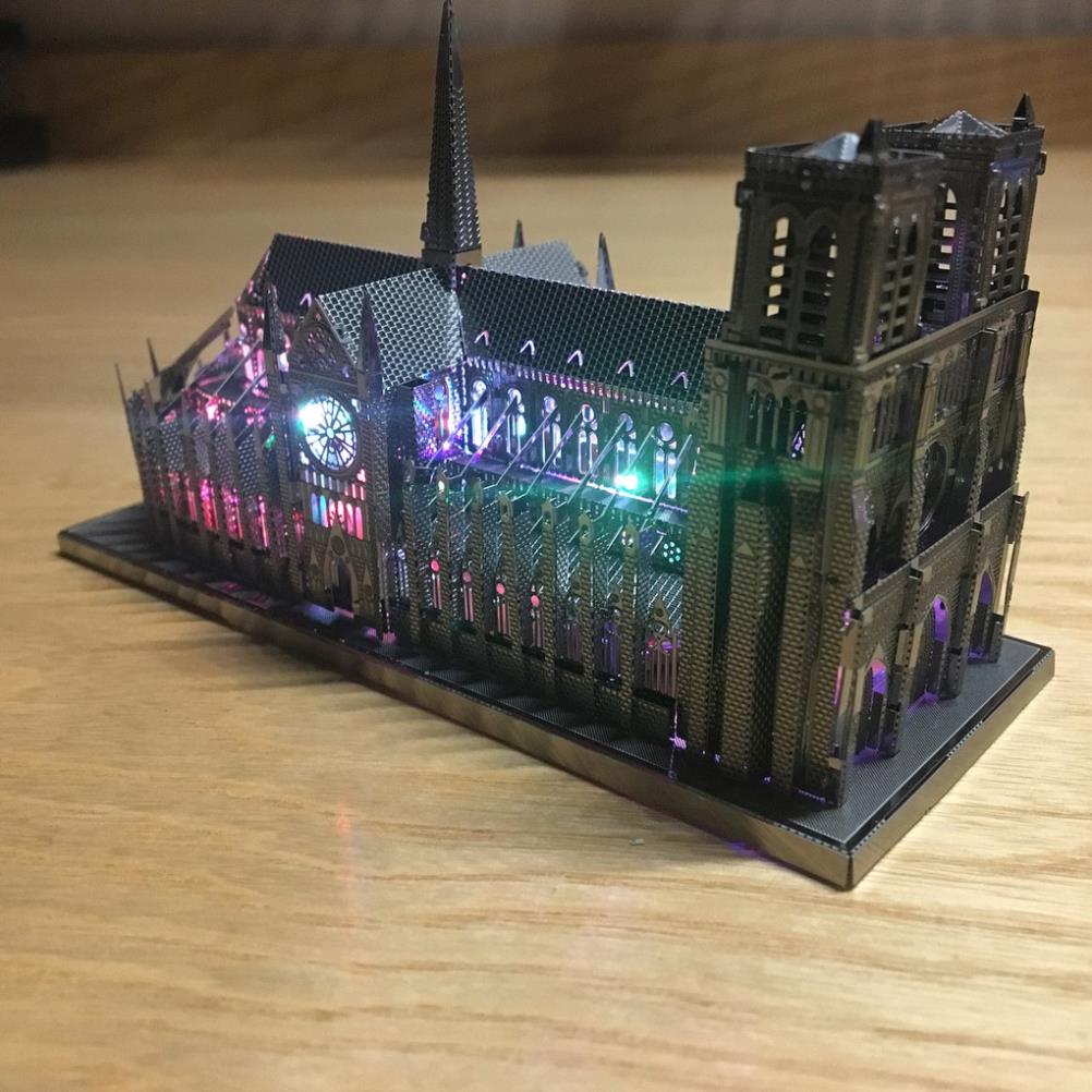 Bộ dụng cụ lắp ráp mô hình 3D kim loại bằng thép