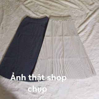 Chân váy len xòe