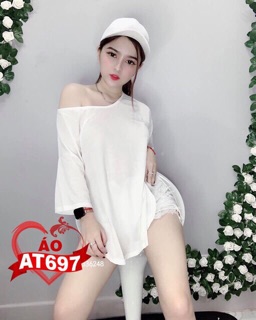 Áo thun xẻ tà vạt bầu