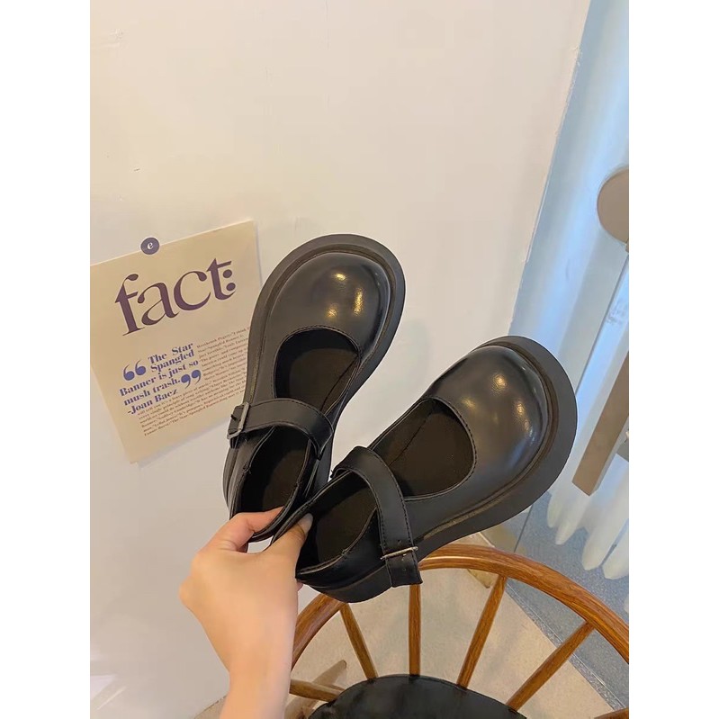 Giày Mary Jane Bít Mũi Đế Bằng Kiểu Dáng Đơn Giản Phong Cách Hàn Quốc | BigBuy360 - bigbuy360.vn
