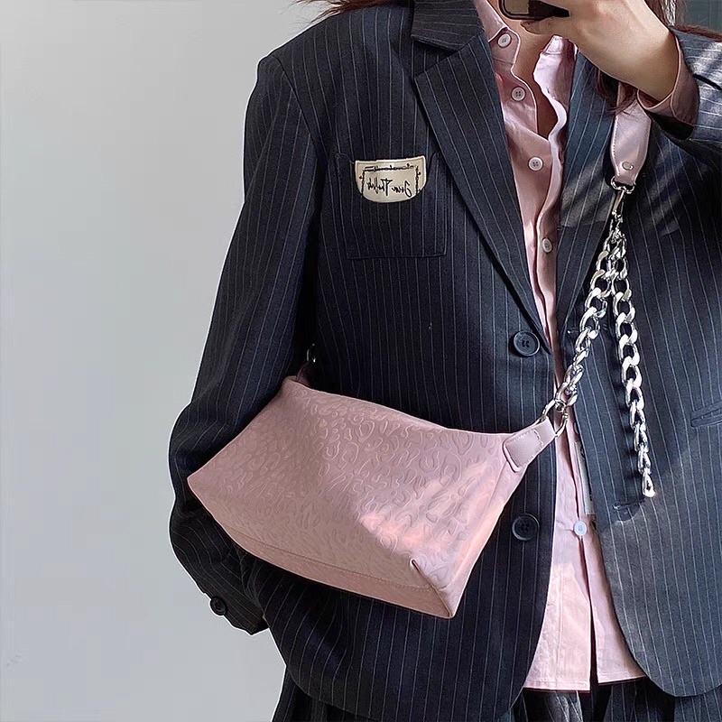 [SẴN] Túi đeo chéo hoạ tiết Floral punk_vân hoa cá tính