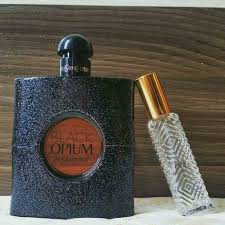 [𝘊𝘩𝘪́𝘯𝘩 𝘏𝘢̃𝘯𝘨] nước hoa mini cao cấp Yves Saint Laurent Black Opium 2021