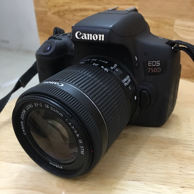 🍎Canon 750d + lens 18-55mm STM