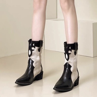 Boots cao bồi cổ ngắn phối da lộn mũi nhọn đế 4cm - Mã B95