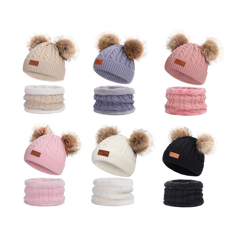 Set Mũ beanie + Găng Tay + Khăn Choàng Cổ Đính Quả Bông Dễ Thương Cho Bé