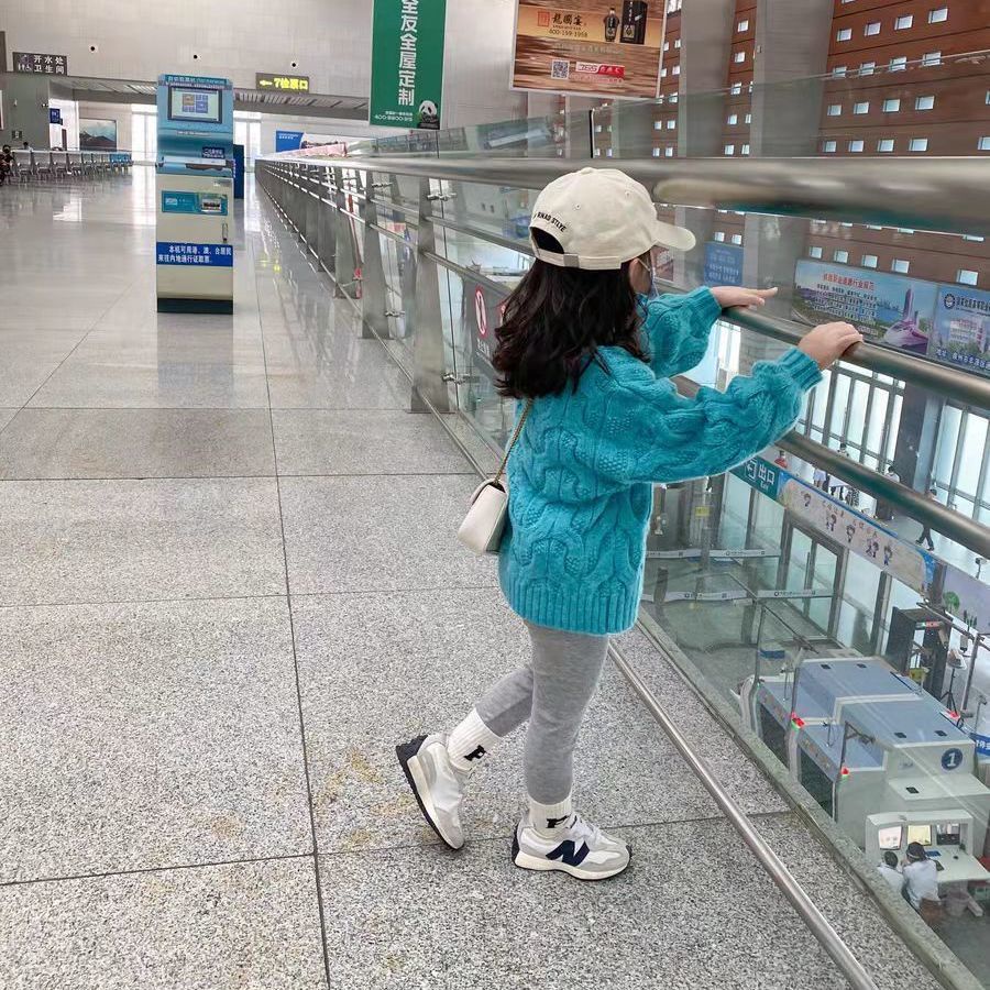 Áo sweater dày cổ tròn thiết kế thời trang phong cách Hàn Quốc dành cho bé gái
