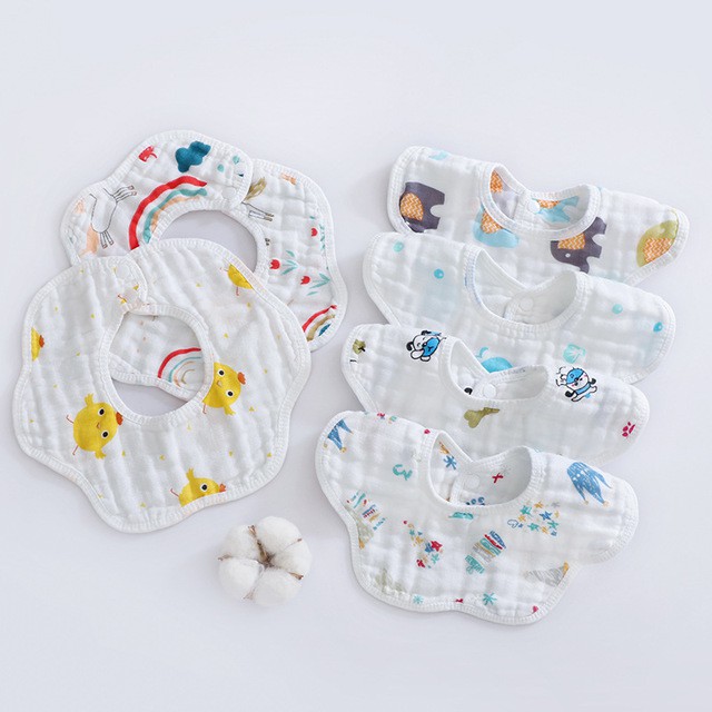 Yếm xô tròn 6 lớp siêu thấm cho bé hình cánh hoa, nhiều họa tiết đáng yêu, cúc bấm điều chỉnh tiện dụng