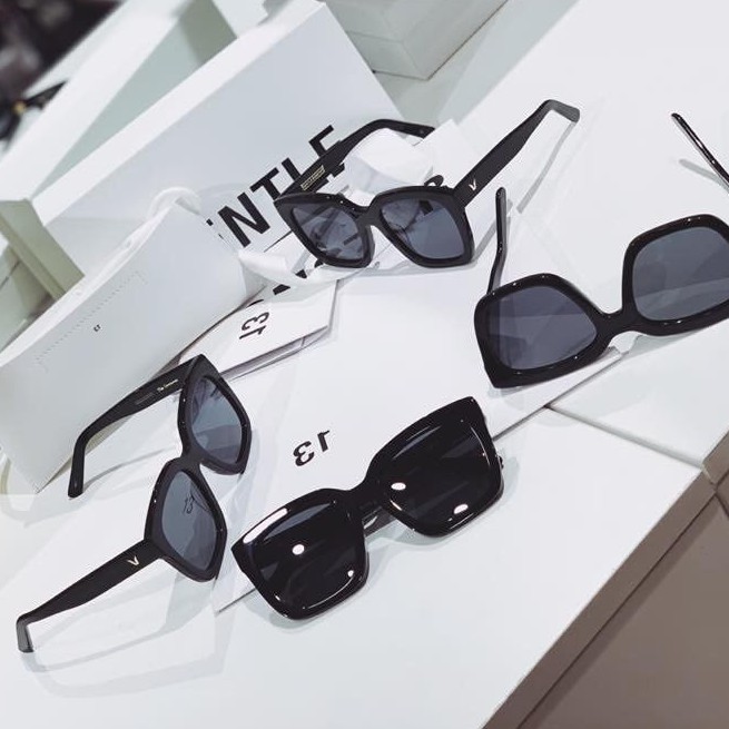 Kính mát mắt vuông đen cao cấp tròng chống tia UV | GM05