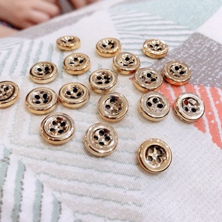 50 nút ( cúc) sơ mi màu Gold
