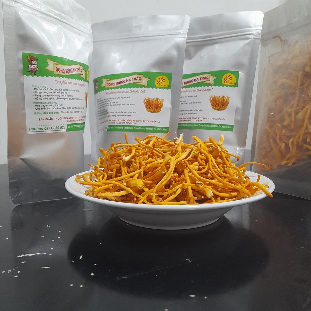 Lẩu bò đông trùng hạ thảo lẩu nóng rất ngon gồm bò tơ củ chi và nấm đông trùng hạ thảo tươi chỉ giao hoả tốc tphcm | BigBuy360 - bigbuy360.vn