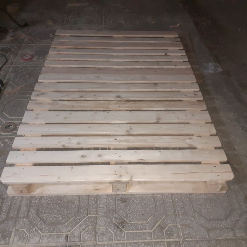 Giường pallet đơn 1m2×2m×20cm giá rẻ