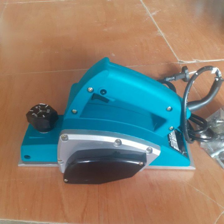 Máy bào gỗ cầm tay mini Makita Malaysia 600W đa năng dụng cụ bào gỗ tiện lợi