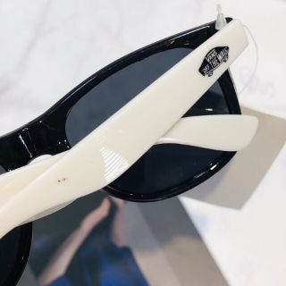 Kính Vans xịn