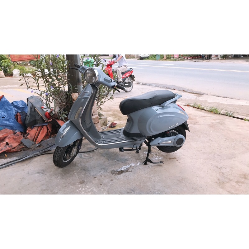 XE ĐIỆN CŨ VECPA HÀNG MỚI 90%