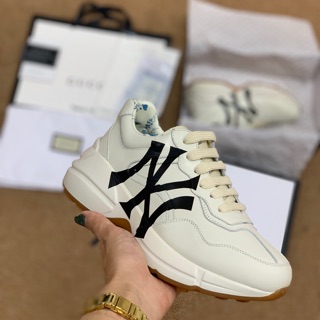 [Sẵn]Gucci Rhyton sneaker with NY hàng siêu cấp dành cho nữ