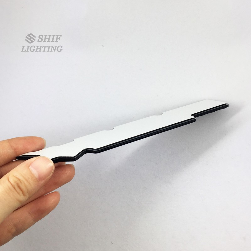 Hình dán kim loại kiểu logo Cadillac trang trí xe hơi