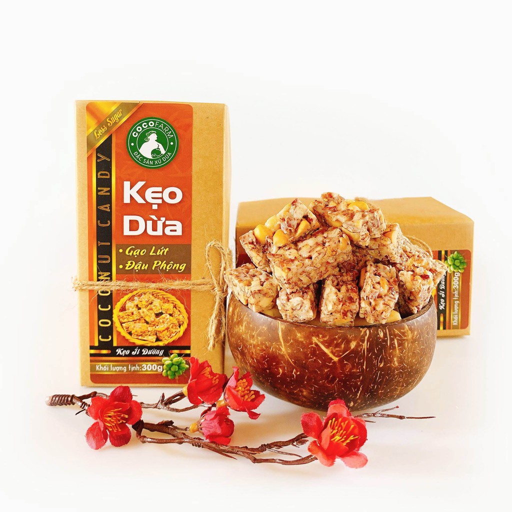 Kẹo dừa Gạo Lứt đậu phộng Cocofarm ít đường hộp 300g