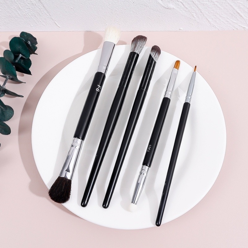 1 Cọ Trang Điểm Tay Cầm Bằng Gỗ Lông Mềm Không Bay Phấn Che Khuyết Điểm Và Kẻ Mắt Đa Năng