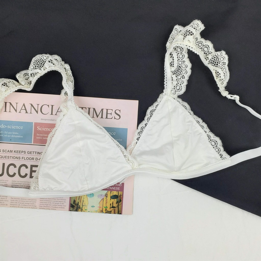 Bộ đồ lót ren không gọng mút vừa gợi cảm màu hoa trắng quần dây - Áo ngực sexy by NHÀ SÒ Bralette NS188 | BigBuy360 - bigbuy360.vn