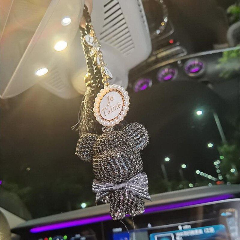 Dây Treo Hình Gấu Đính Đá Gắn Gương Chiếu Hậu Trang Trí Taplo Ô Tô