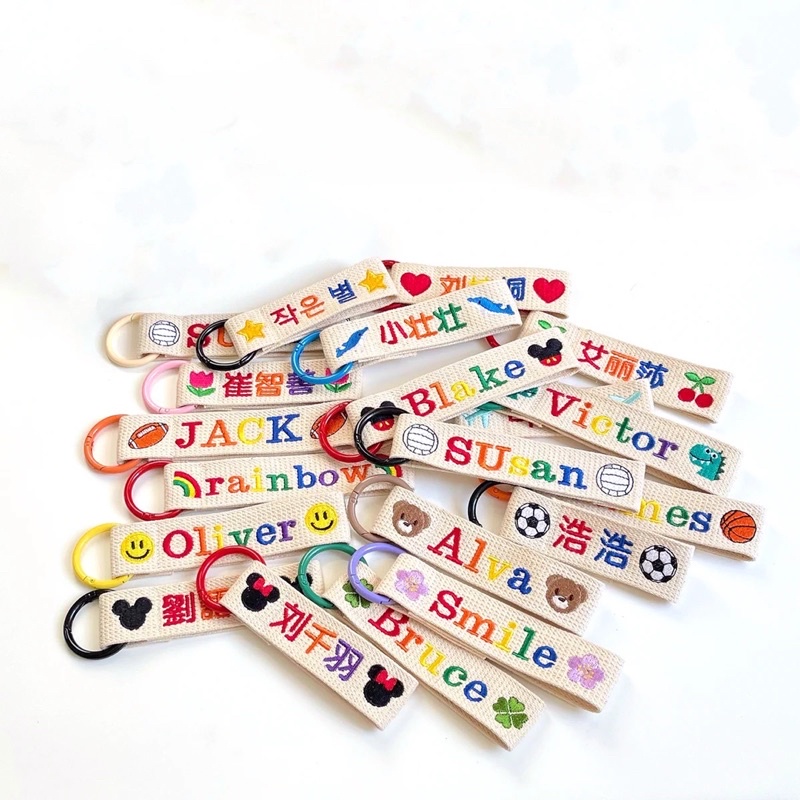 Nametag thêu tên nhiều màu sắc cực cute 🤎