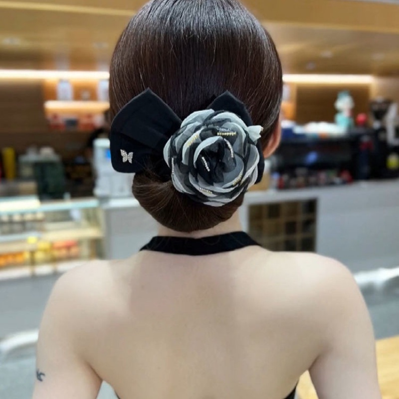 Kẹp Tóc Hoa Trà Đen Thời Trang Hàn Quốc