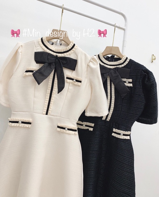 Váy dạ nơ cổ