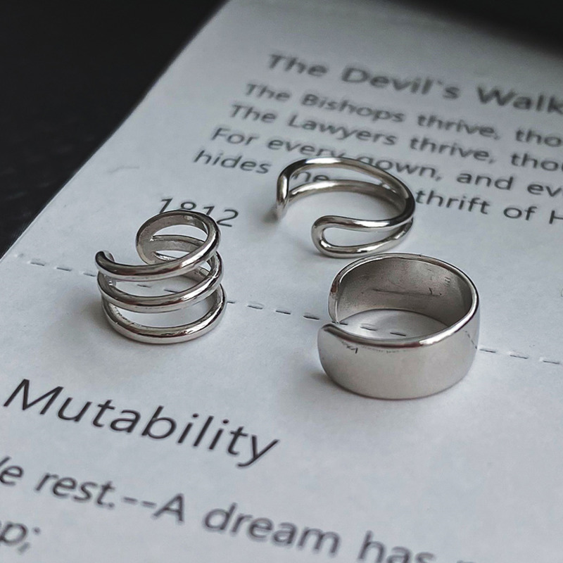 Bông Tai Đơn Giản Theo Phong Cách Retro