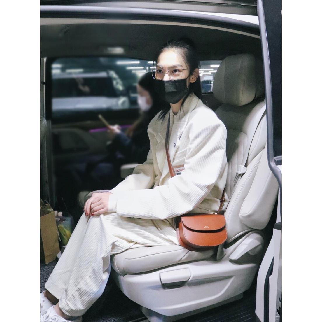 IMAODOU Set Áo Khoác Blazer Kèm Quần Dài Ống Đứng Thời Trang Nữ (Có Bán Lẻ) | BigBuy360 - bigbuy360.vn