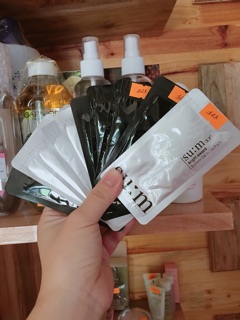 MẶ NẠ SUM SỦI BỌT TRẮNG DA . THẢI ĐỘC . GIẢM MỤN