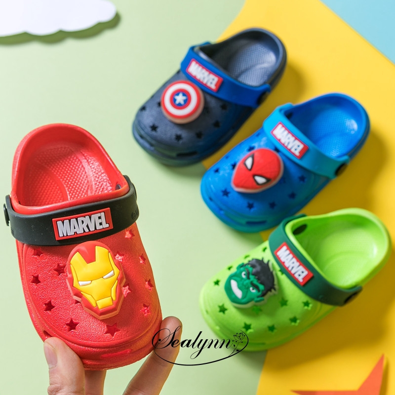 COD Kids Slippers LED Light Summer Shoes Disney Cartoon Spiderman Ironman Cute Home Slippers Sandal Flat Shoes Fashion Kids Sand