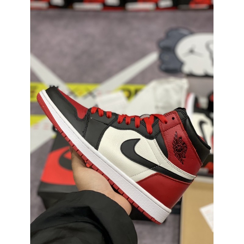 [AGsneaker] Giày thể thao cổ cao màu Bred chân bè fit lên 1 size... | BigBuy360 - bigbuy360.vn