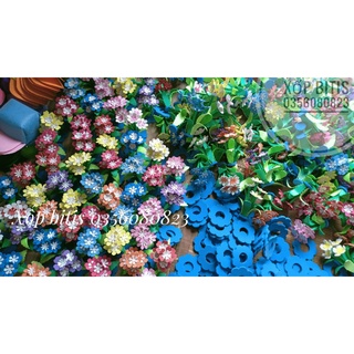 Hoa khóm bằng xốp trang trí mầm non