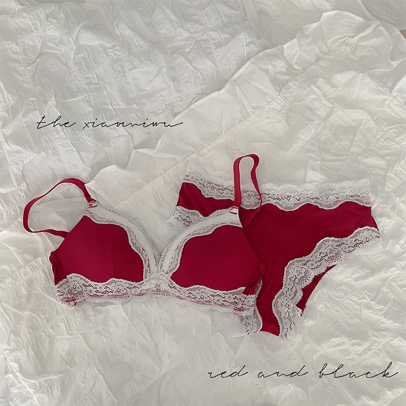 [Spot] Korean fashion steel ringless underwear sexy lace underwear set Japanese key women's underwear big breasts small underwear bra briefs