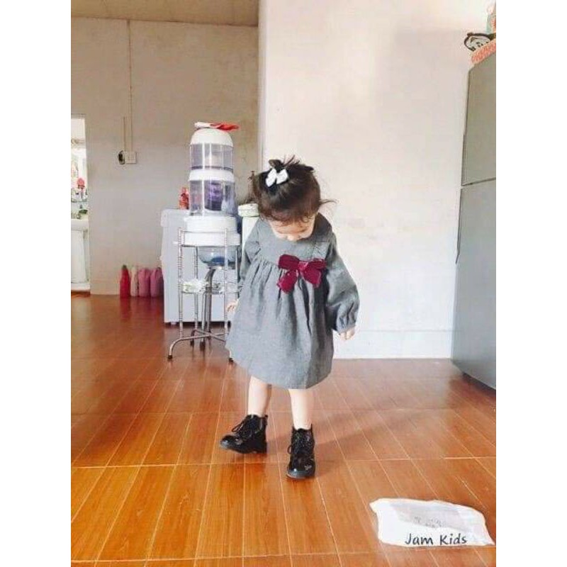 Váy đầm bé gái