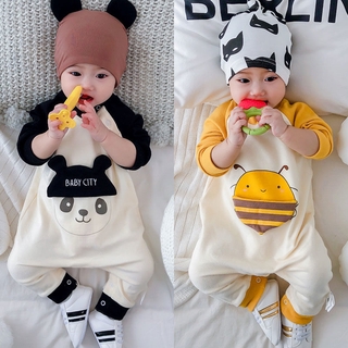Bộ áo liền quần dài tay in họa tiết hoạt hình đáng yêu xinh xắn dành cho em bé