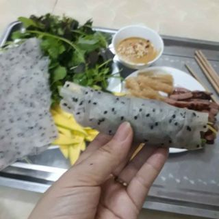 Bánh tráng nhúng phan rang
