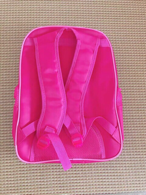 Ba lô cho bé đến trường hình siêu dễ thương😘