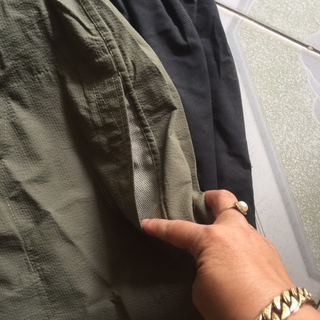 COMBO 4 CÁI QUẦN ĐÙI NAM CÓ ĐÁY TAM GIÁC  giao màu ngẫu nhiên