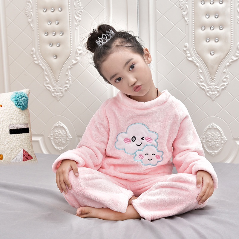 Bộ Đồ Ngủ Chất Liệu Nỉ Lông Cừu Họa Tiết Hoạt Hình Thời Trang Thu Đông Cho Bé