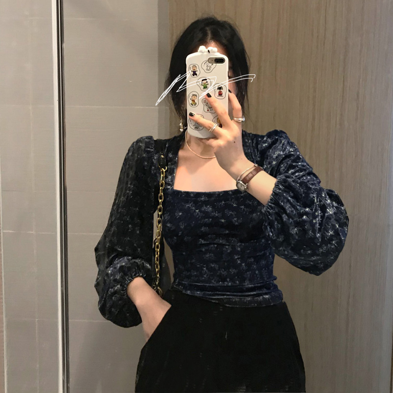 Áo Kiểu Vải Nhung Tay Phồng Cổ Vuông Họa Tiết Hoa Phong Cách Retro Nữ Tính | BigBuy360 - bigbuy360.vn