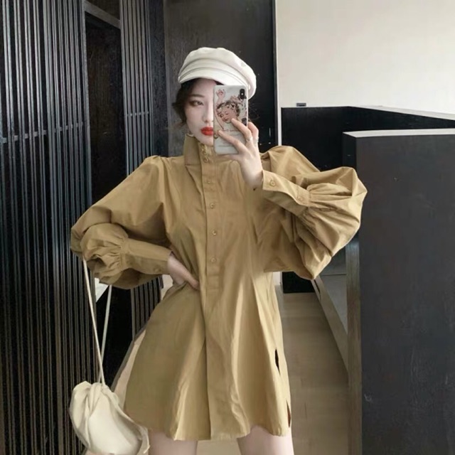 Áo sơ mi tay phồng nút cài