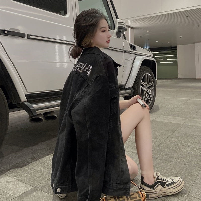 Áo khoác bò balen đính đá lưng