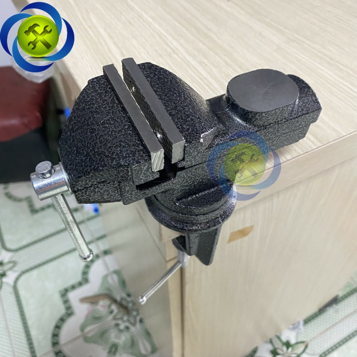 Ê tô kẹp bàn đế xoay Century SD-E-60