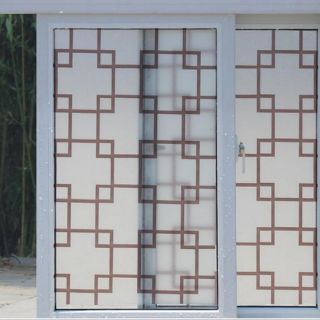 Decal dán kính kẻ ô